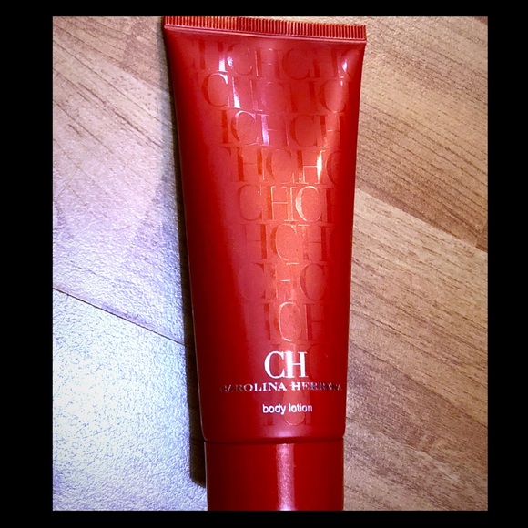 Carolina Herrera Other - NWOT CH by Carolina Herrera body Lotion 3.4oz
